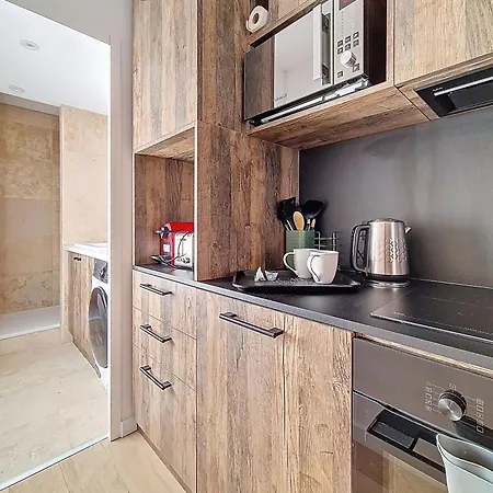 Spacieux Avec Wi-fi, Balcon, Proche Des Pistes, 8 Personnes - Fr-1-832-5 شقة *