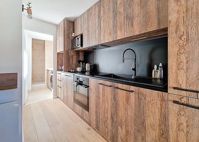 Spacieux Avec Wi-fi, Balcon, Proche Des Pistes, 8 Personnes - Fr-1-832-5